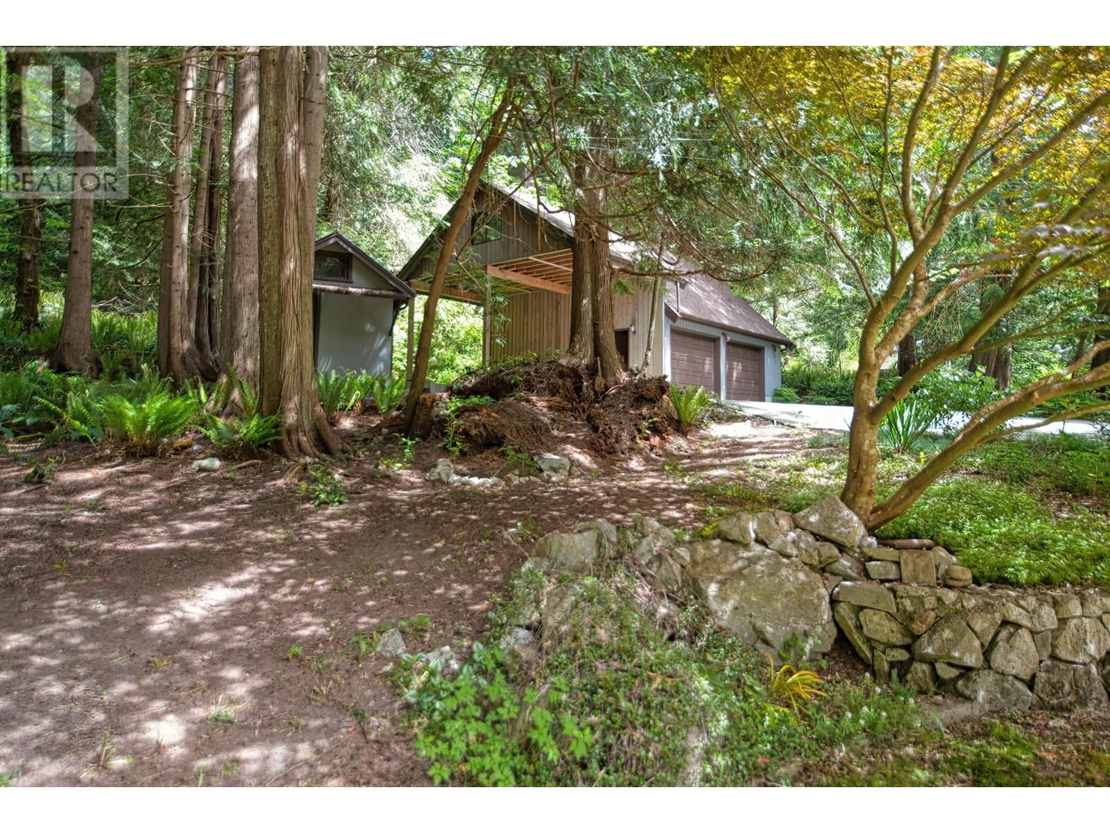 2024 Cassidy Road, Roberts Creek, British Columbia  V0N 2W5 - Photo 11 - R3004051