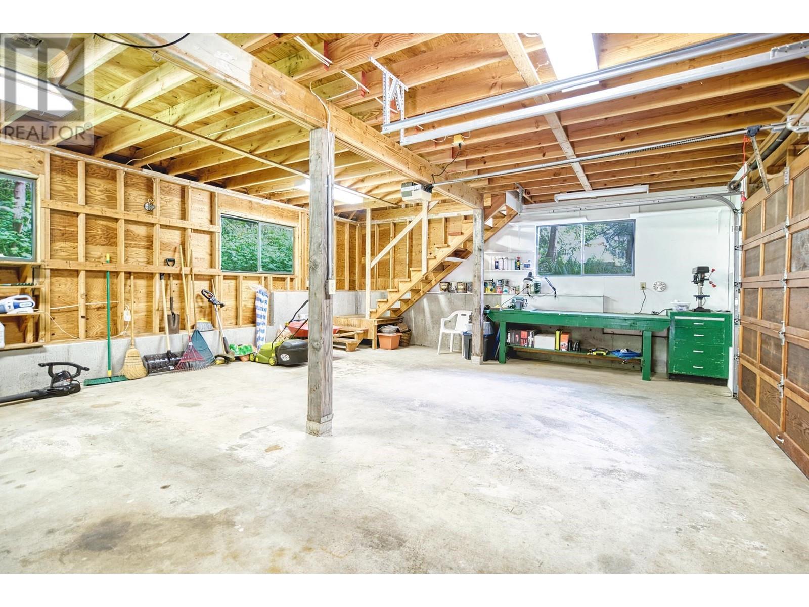 2024 Cassidy Road, Roberts Creek, British Columbia  V0N 2W5 - Photo 33 - R3004051