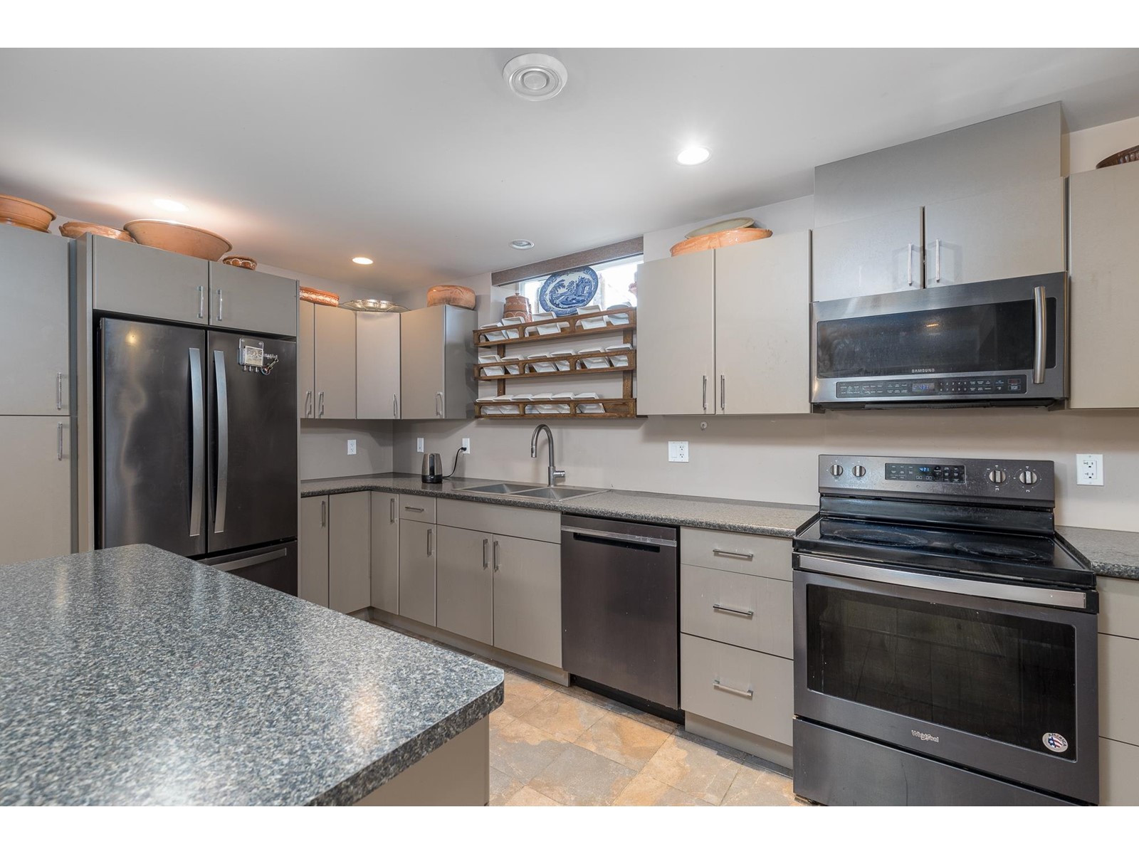 19075 60b Avenue, Surrey, British Columbia  V3S 7T8 - Photo 29 - R3004949