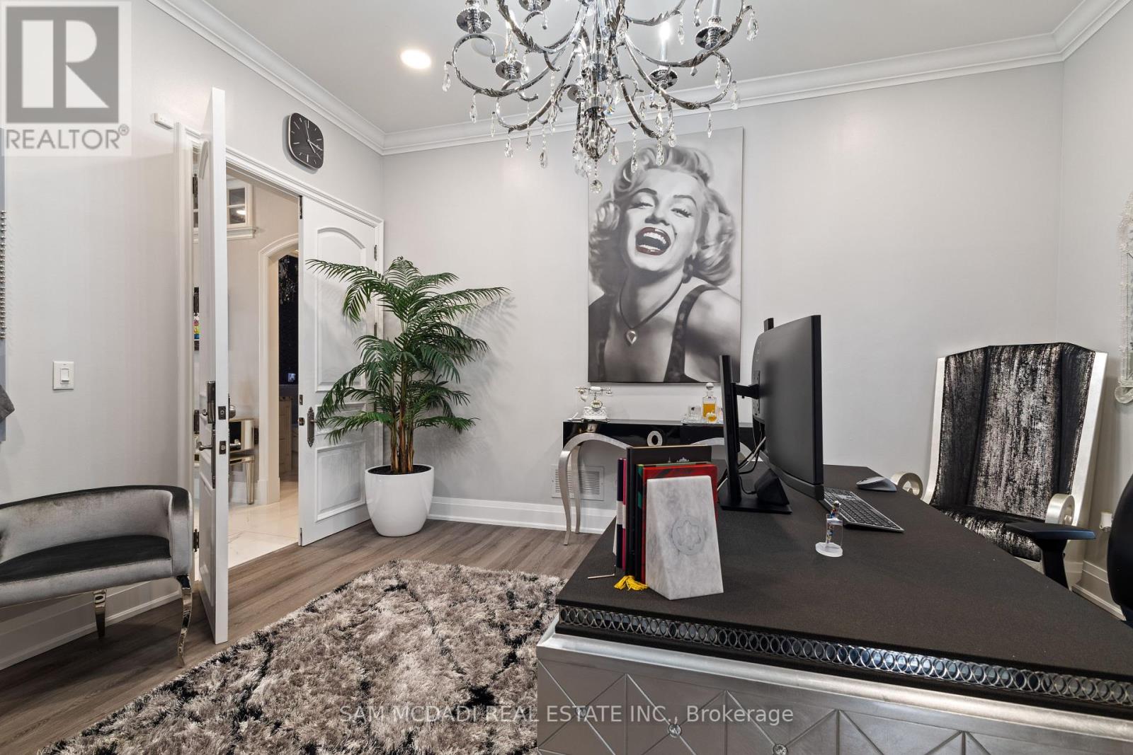 24 Mcarthur Heights, Brampton, Ontario  L6Z 3N2 - Photo 17 - W12167613