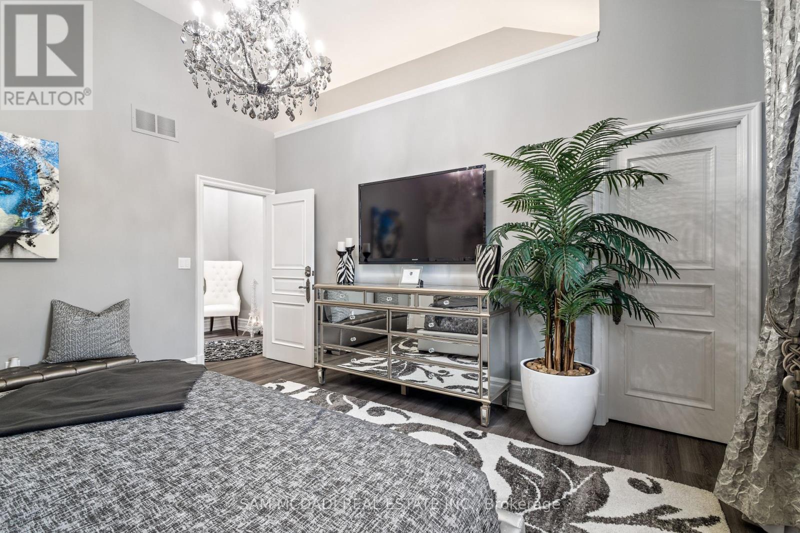 24 Mcarthur Heights, Brampton, Ontario  L6Z 3N2 - Photo 34 - W12167613