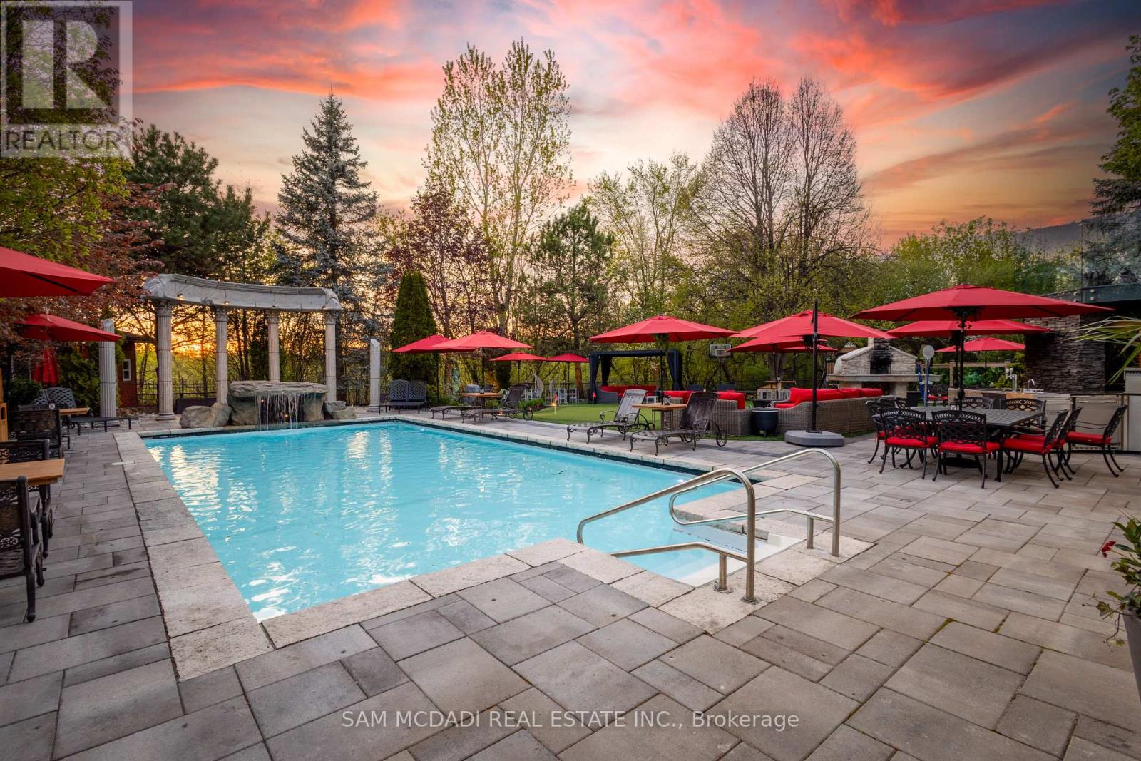 24 Mcarthur Heights, Brampton, Ontario  L6Z 3N2 - Photo 47 - W12167613