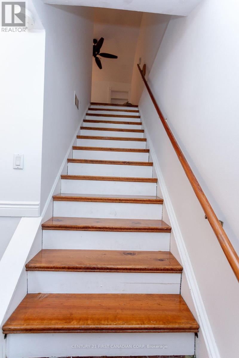 331 Erie Street, Central Elgin, Ontario  N5L 1E3 - Photo 12 - X12167677