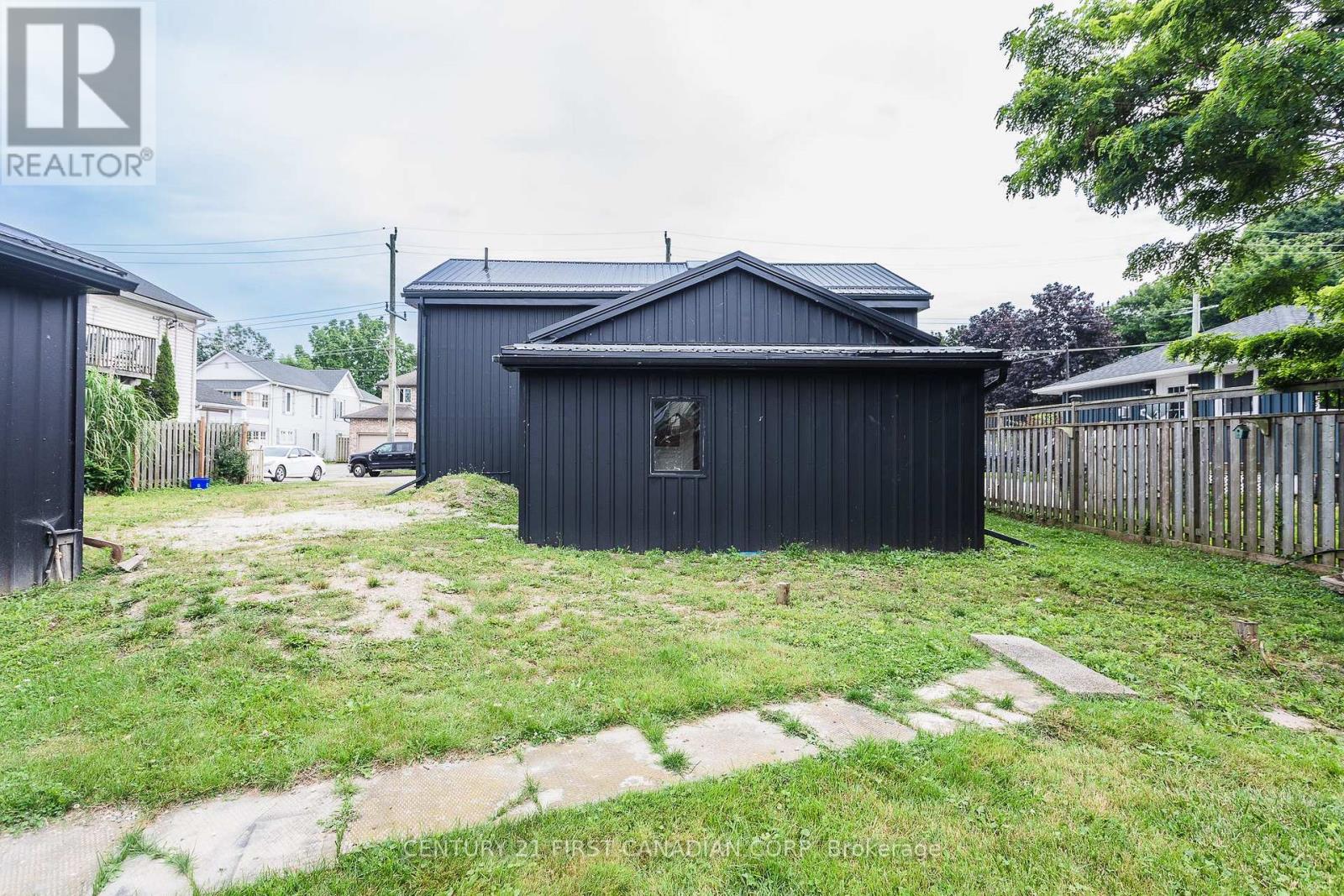 331 Erie Street, Central Elgin, Ontario  N5L 1E3 - Photo 34 - X12167677