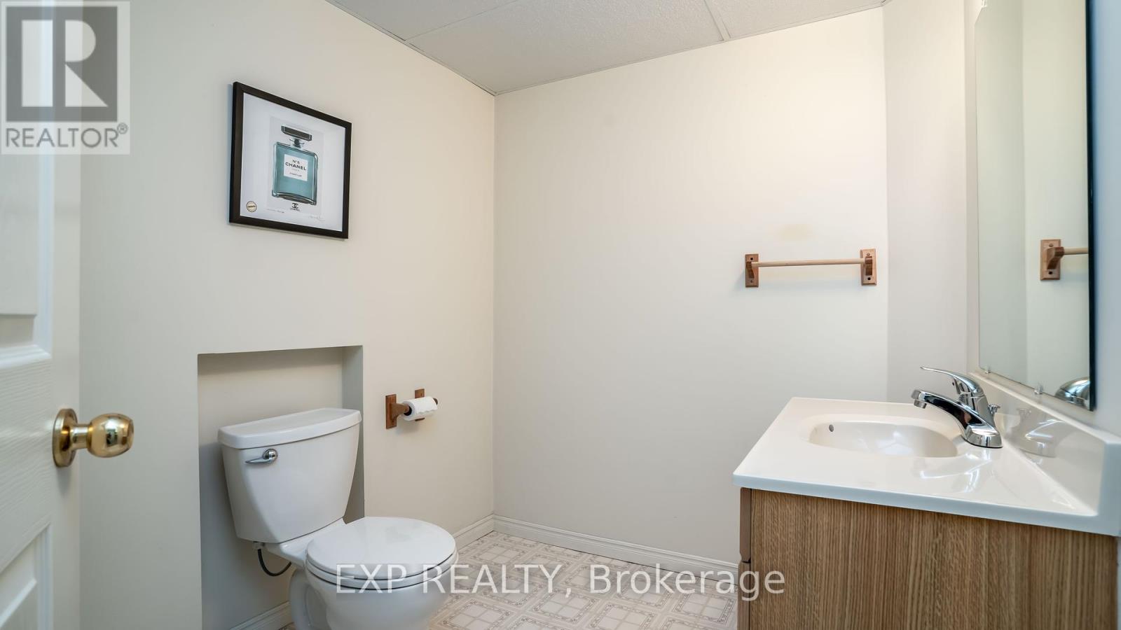 90 Sunnyside Drive, London North, Ontario  N5X 3N3 - Photo 34 - X12167683