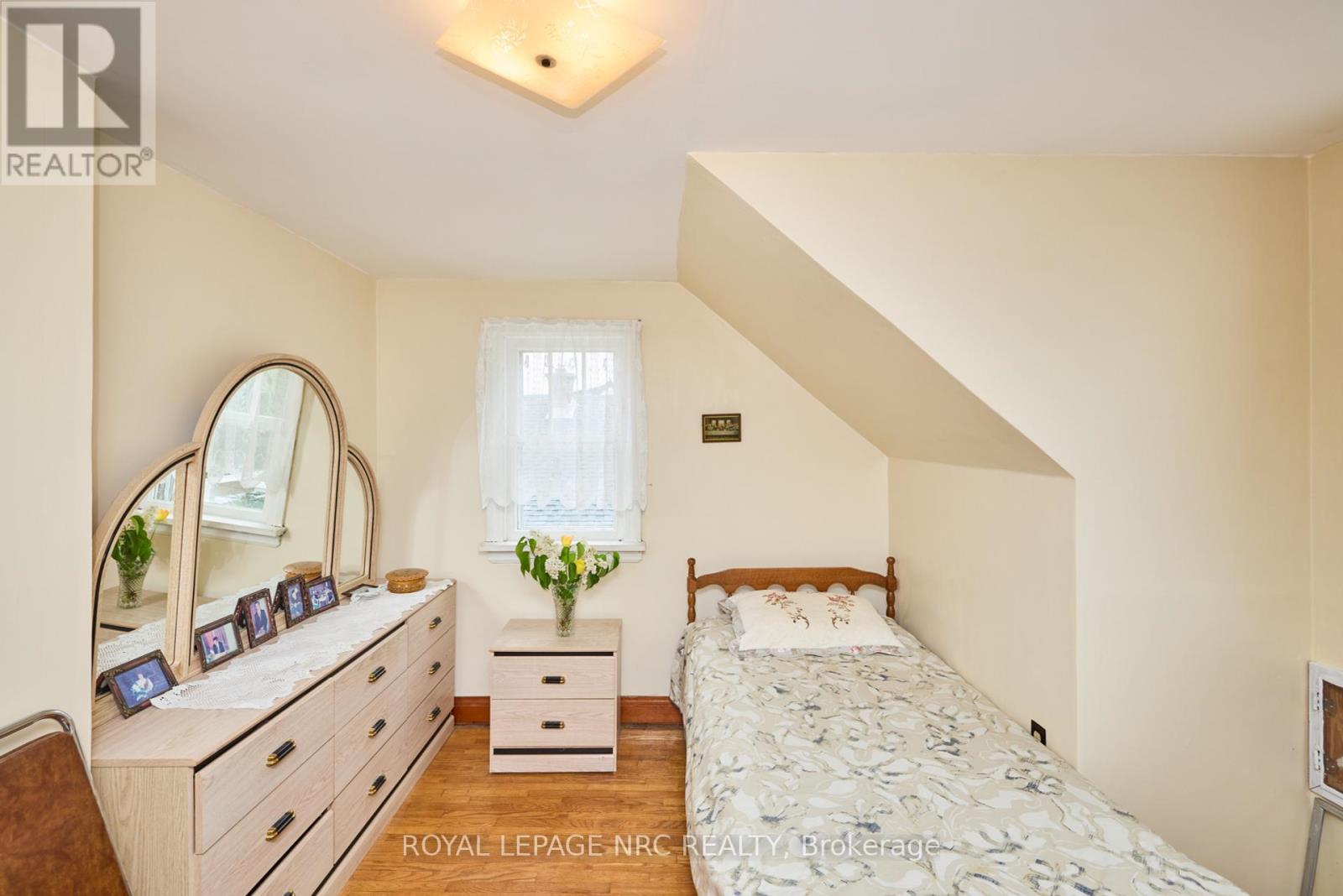 506 Harriet Street, Welland (Lincoln/crowland), Ontario  L3B 2J1 - Photo 27 - X12167672