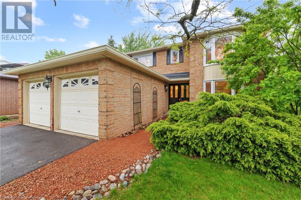 2095 FALLINGBROOK Crescent, Burlington, Ontario