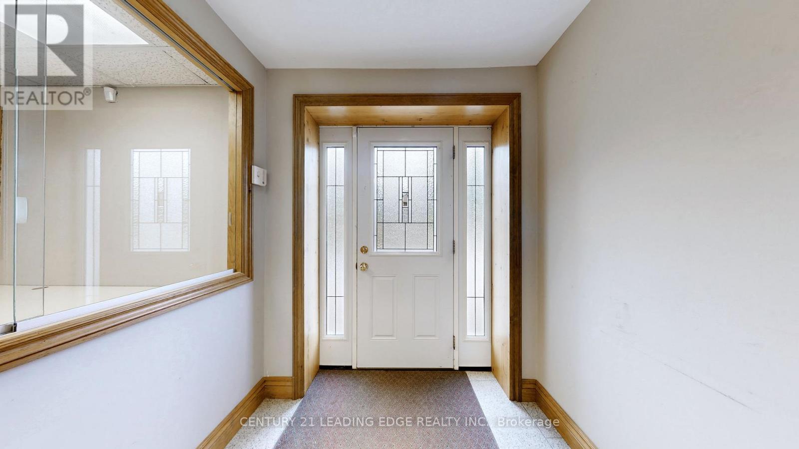 87 Dickson Hill Road, Markham, Ontario  L3P 3J3 - Photo 5 - N12167694