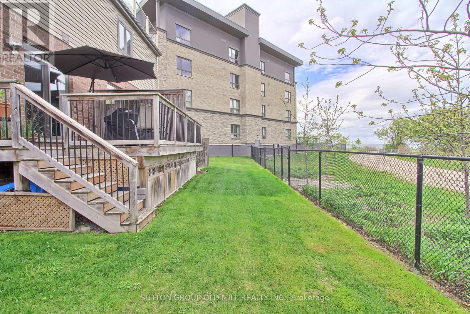 53 Southshore Crescent, Hamilton, Ontario  L8E 0J3 - Photo 43 - X12167081