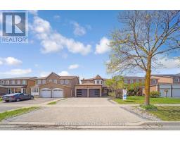 24 NEVILLE CRESCENT, Brampton, Ontario