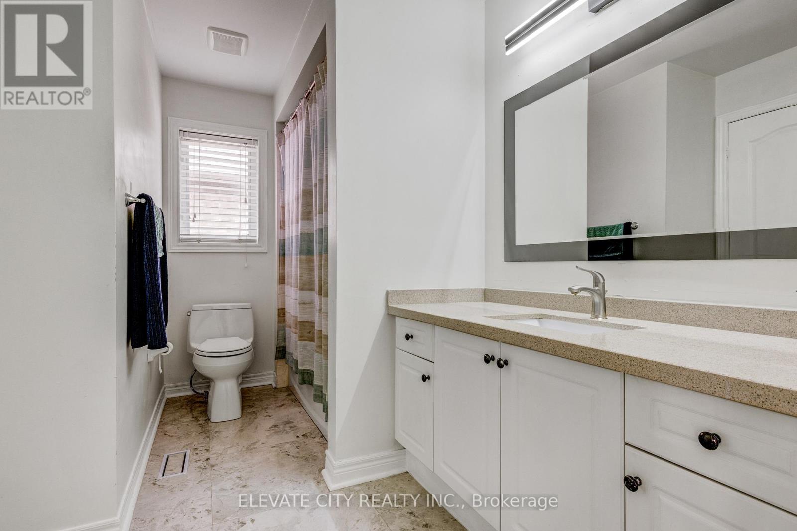 3538 Aquinas Avenue, Mississauga, Ontario  L5M 7L7 - Photo 32 - W12167693