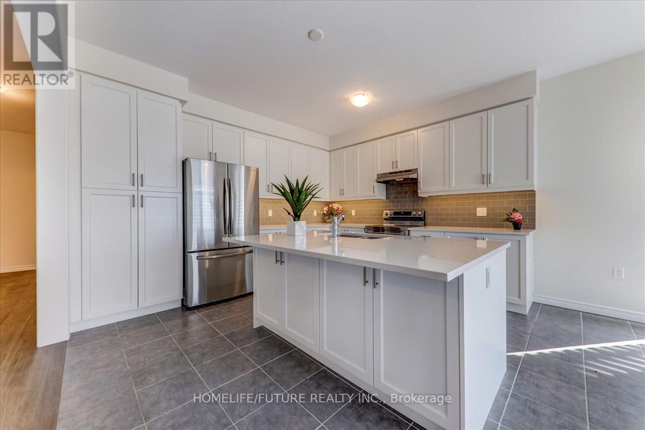 239 O'neil Street, Peterborough North (North), Ontario  K9K 0H8 - Photo 10 - X12167707