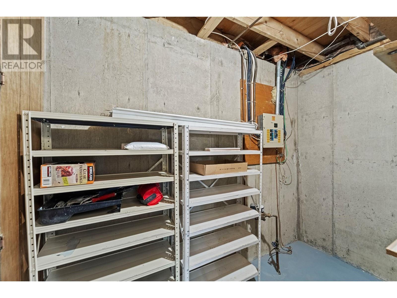 2336 BOSSERT Avenue, Kamloops, BC V2B4V7