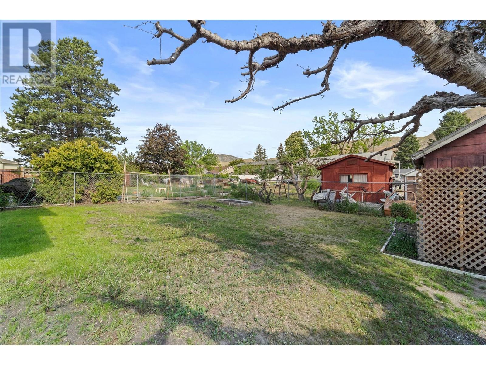 2336 BOSSERT Avenue, Kamloops, BC V2B4V7
