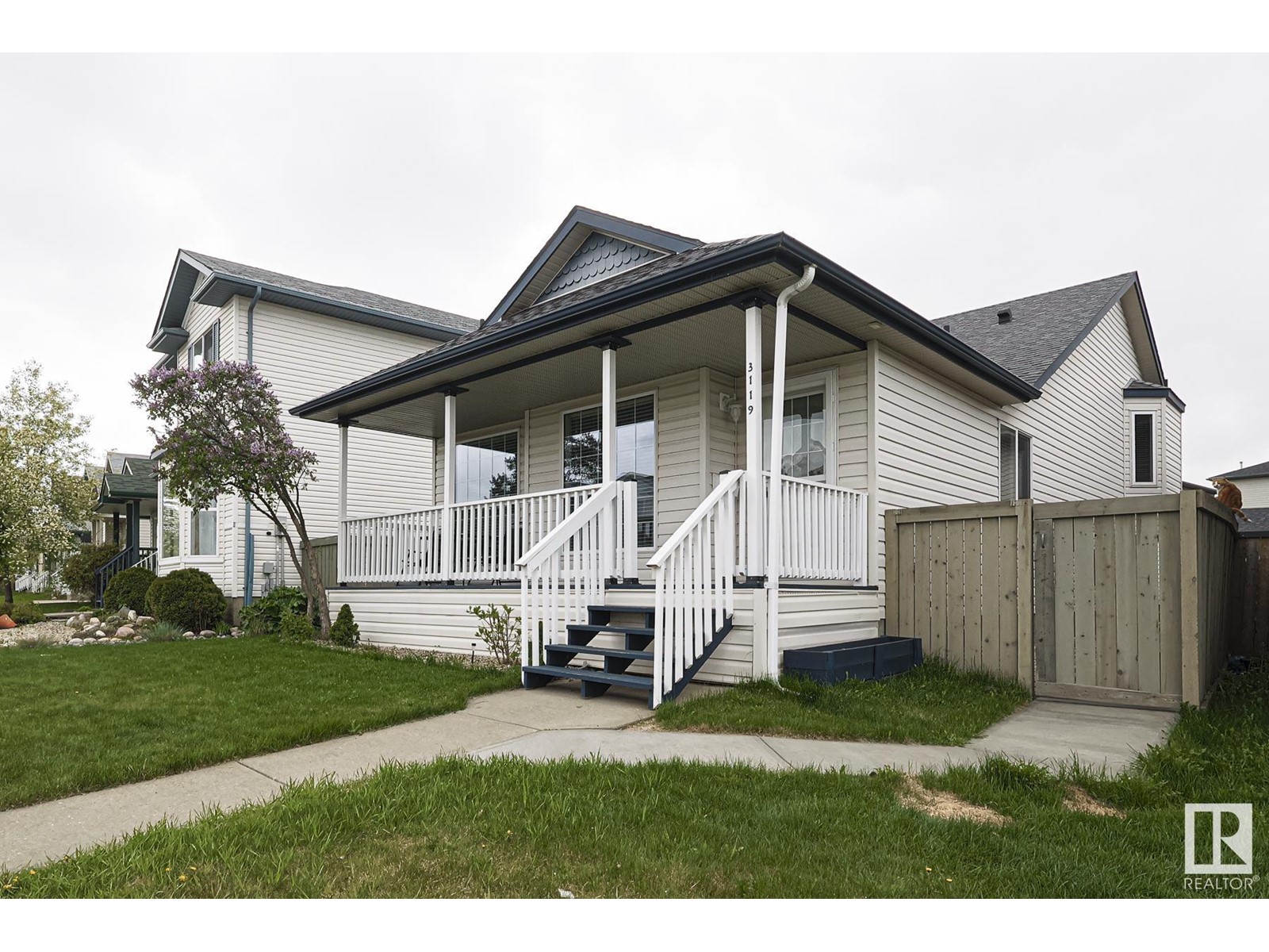Property at 3119 32 AV NW image 1
