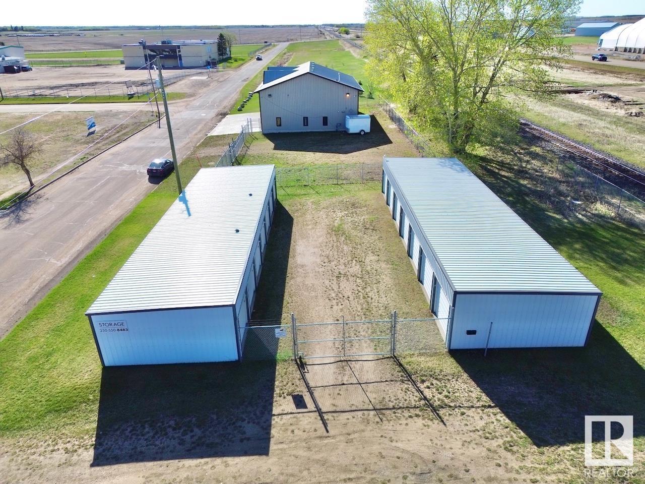 5079 47 Av, Lamont, Alberta  T0B 2R0 - Photo 3 - E4433246