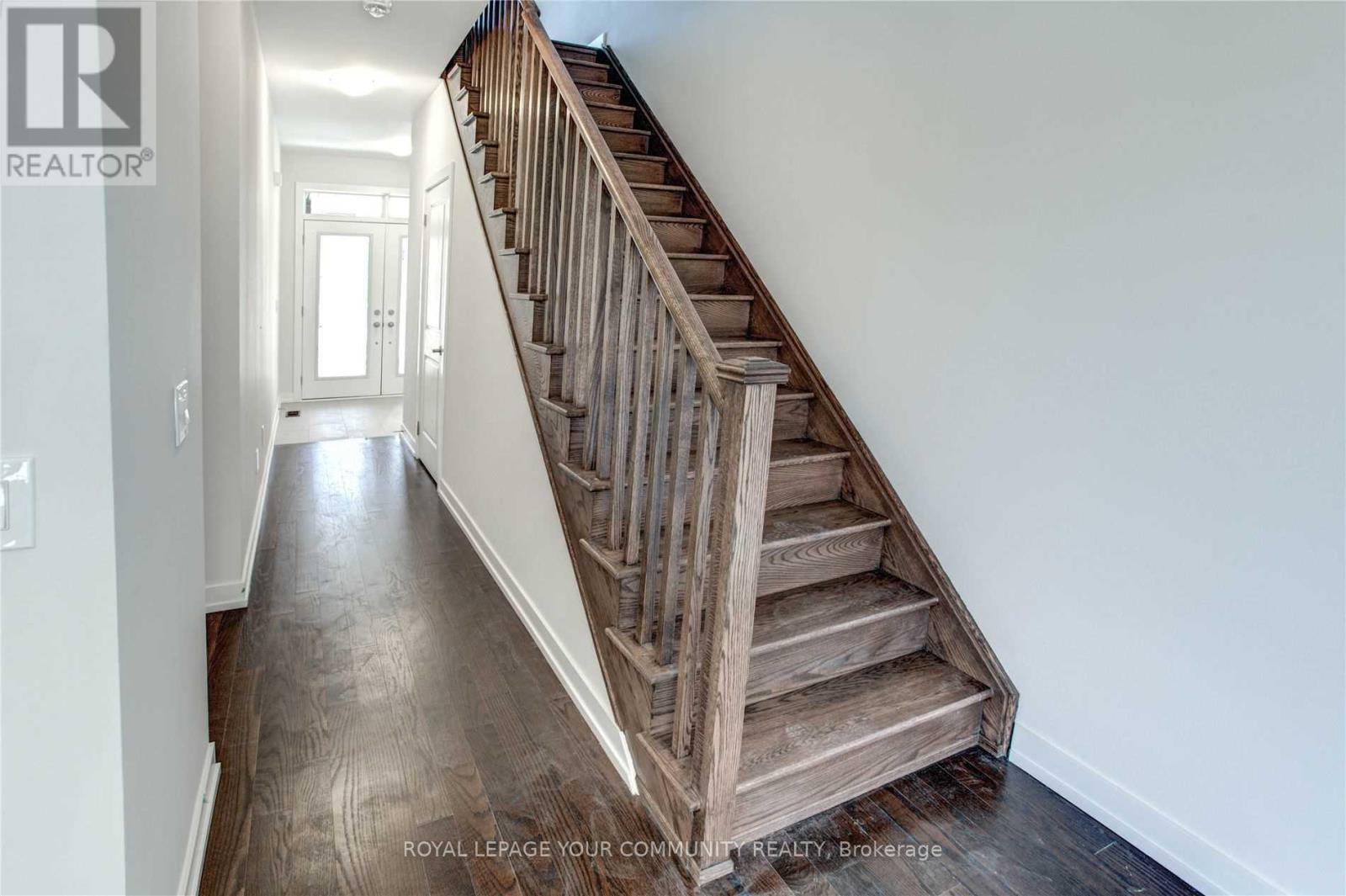 104 Glenngarry Crescent, Vaughan, Ontario  L6A 4Z4 - Photo 10 - N12167735