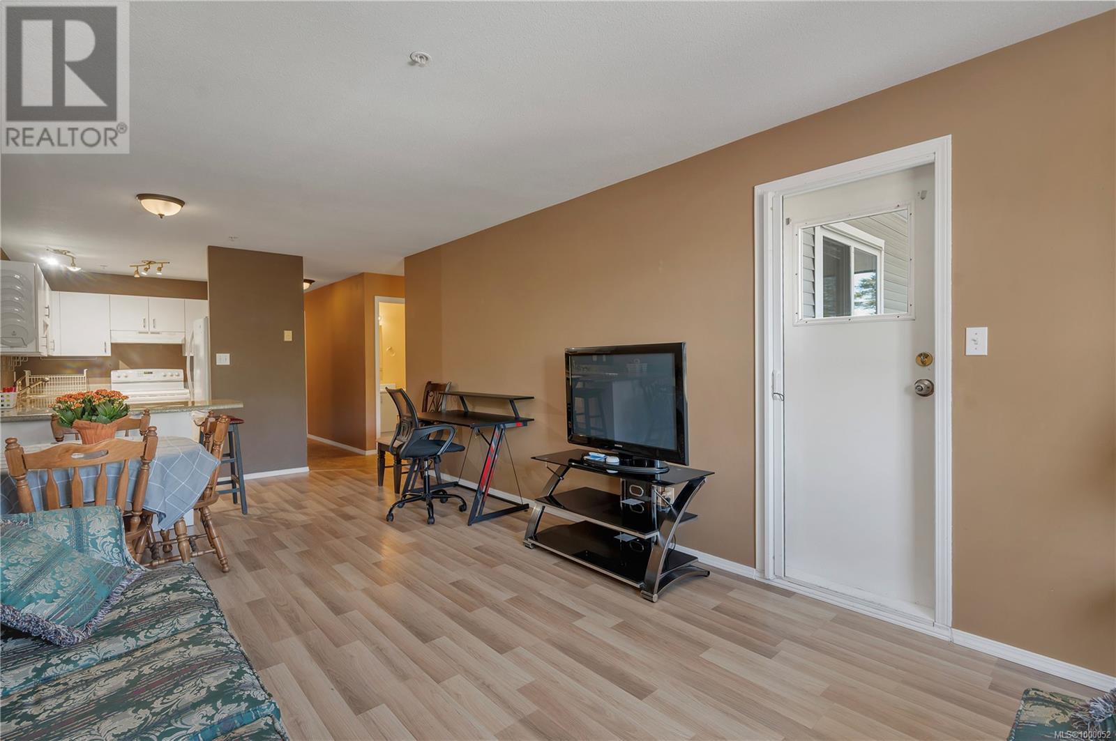 203 262 Birch St, Campbell River, British Columbia  V9W 2S3 - Photo 10 - 1000052