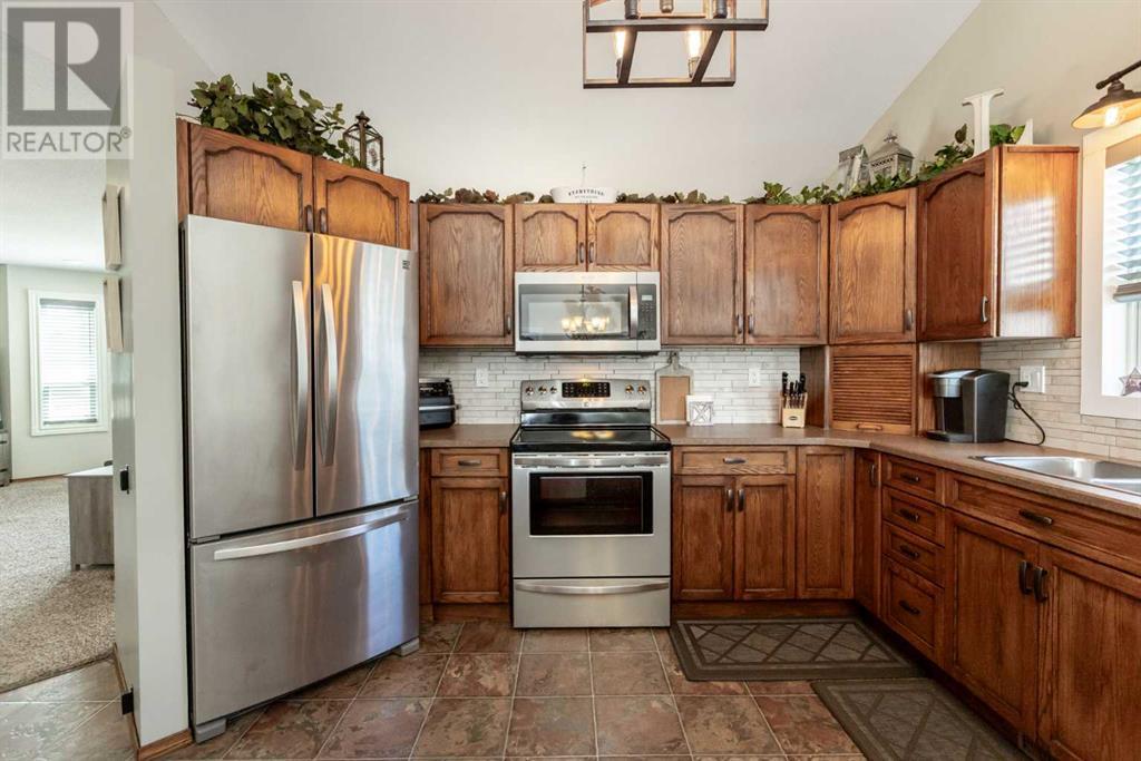 5216 41 Streetcrescent, Innisfail, Alberta  T4G 1W5 - Photo 20 - A2223709