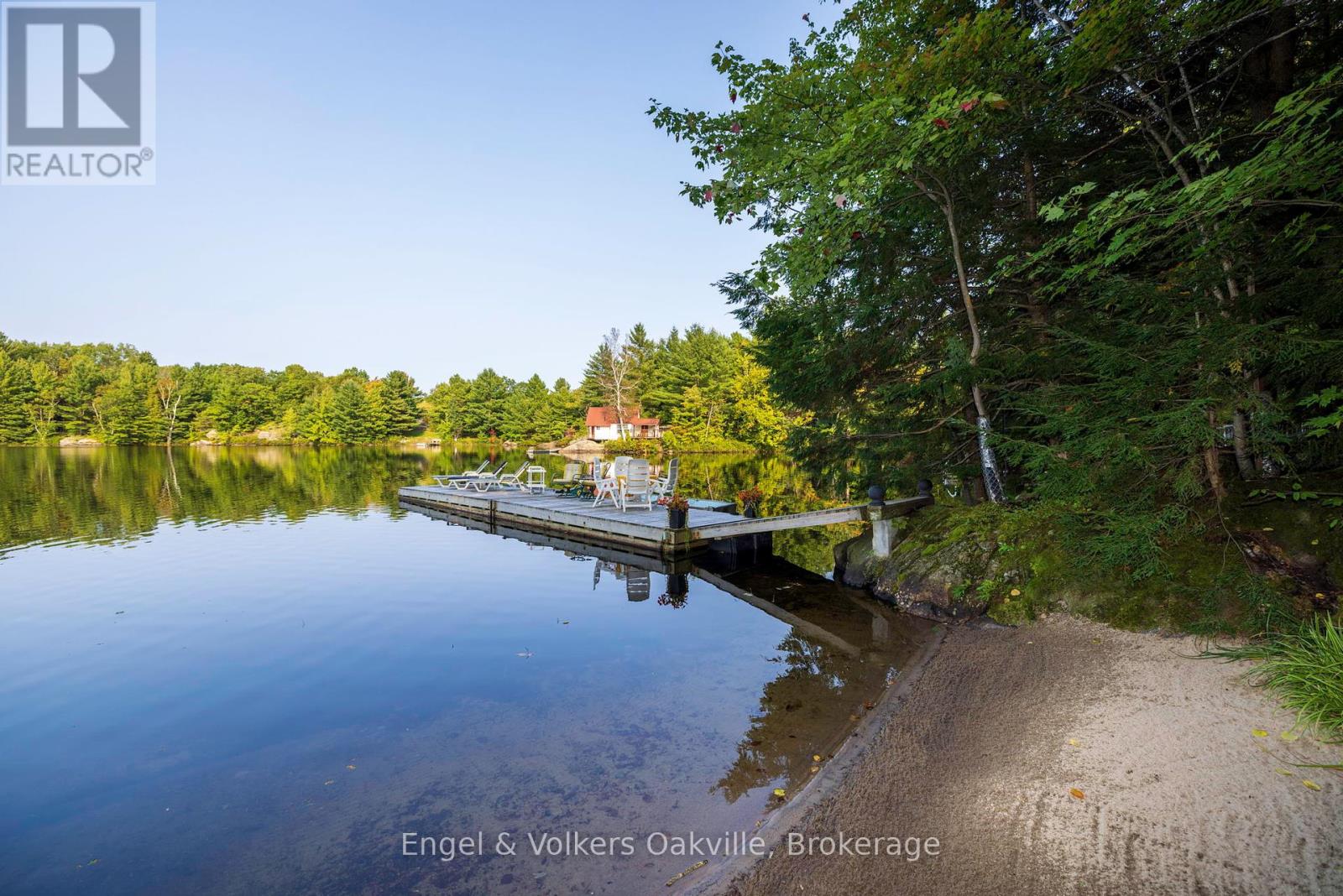 87 Dayeo Drive, Georgian Bay, Ontario  P0C 1H0 - Photo 32 - X12167003