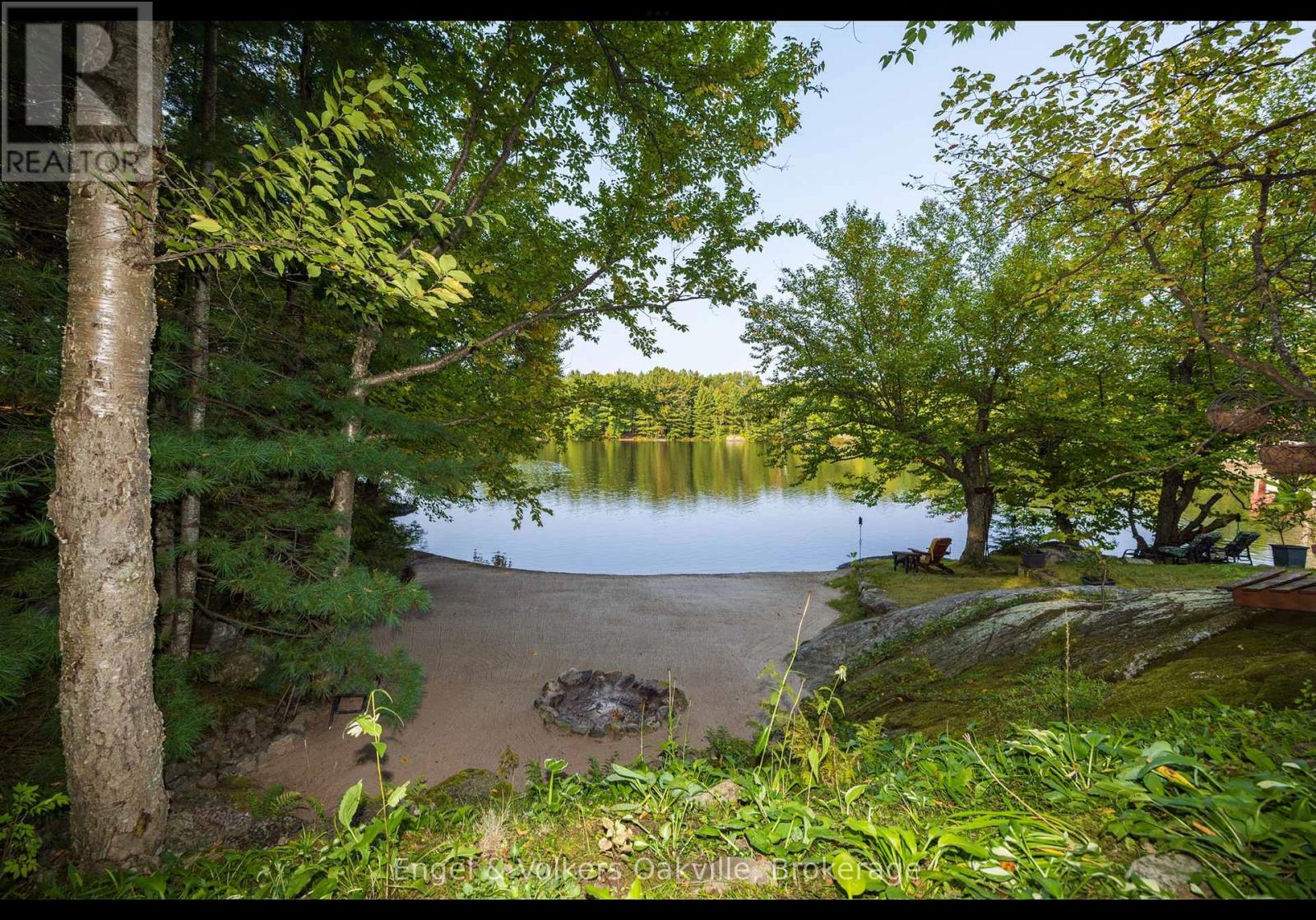 87 Dayeo Drive, Georgian Bay, Ontario  P0C 1H0 - Photo 40 - X12167003