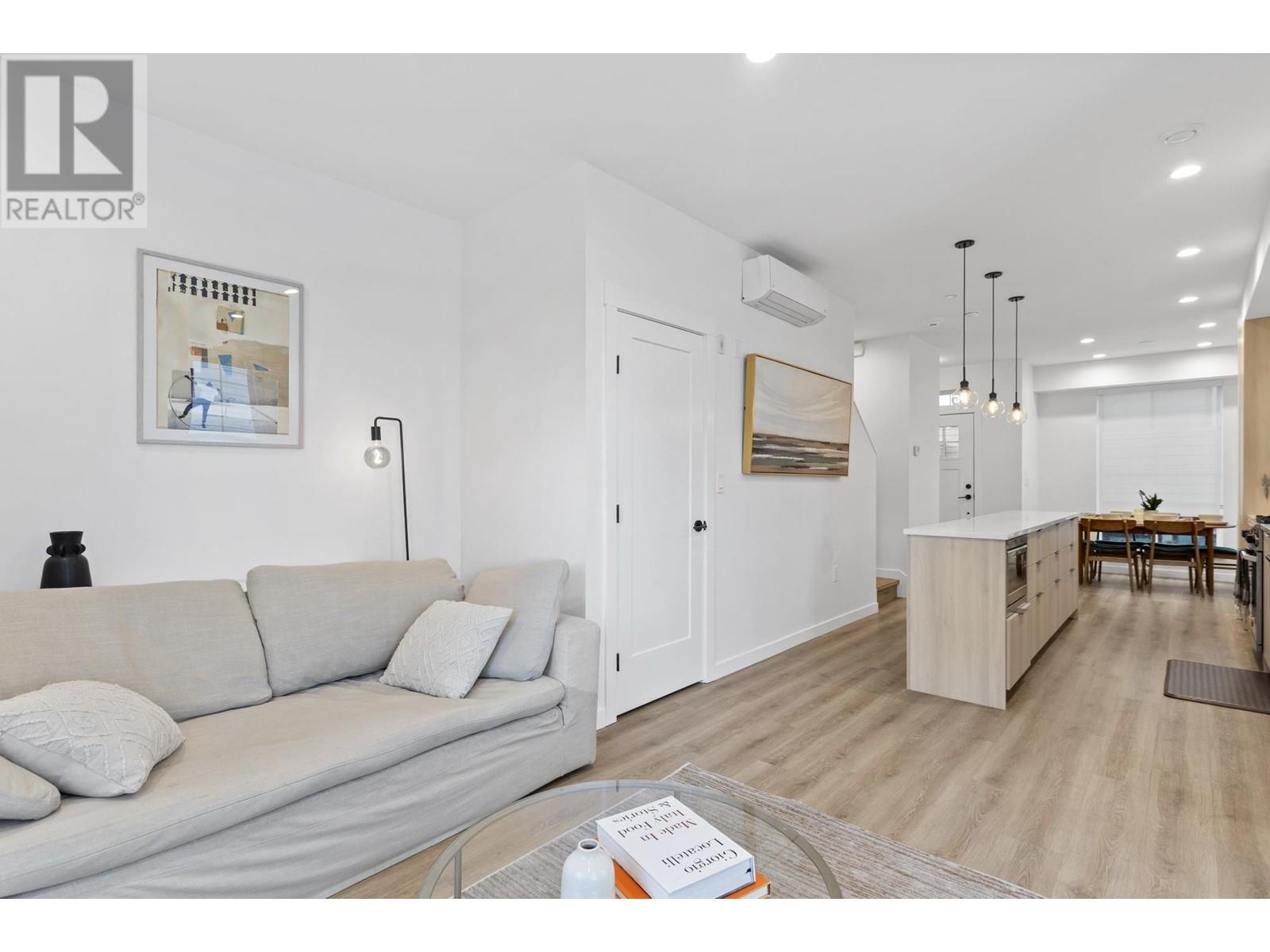 21 237 Ridgeway Avenue, North Vancouver, British Columbia  V7L 0H6 - Photo 6 - R3005791