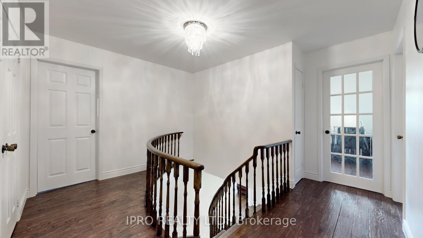2088 Madden Boulevard, Oakville, Ontario  L6H 3L6 - Photo 20 - W12167733