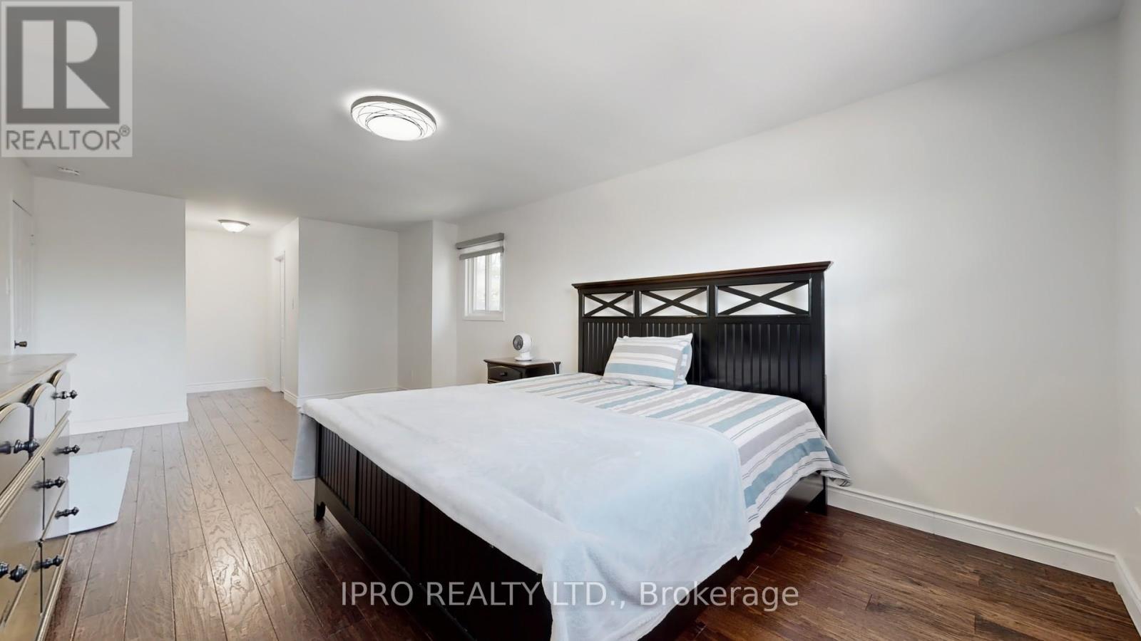 2088 Madden Boulevard, Oakville, Ontario  L6H 3L6 - Photo 21 - W12167733