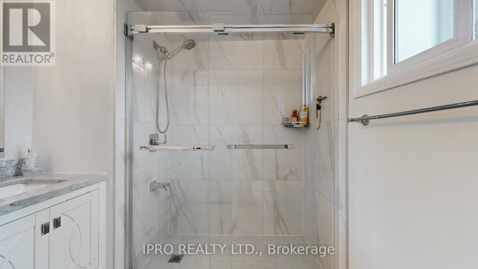 2088 Madden Boulevard, Oakville, Ontario  L6H 3L6 - Photo 25 - W12167733