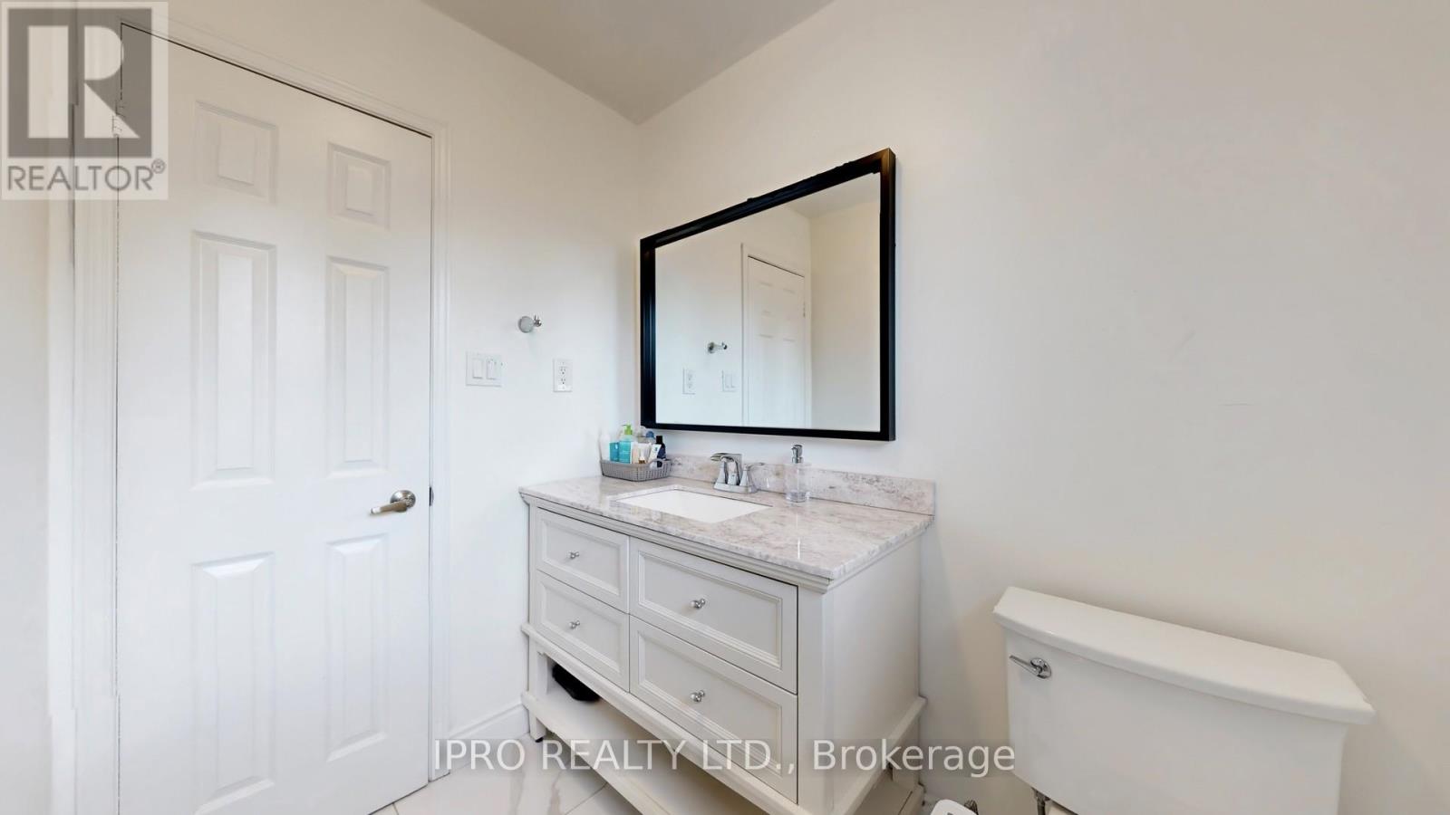2088 Madden Boulevard, Oakville, Ontario  L6H 3L6 - Photo 34 - W12167733