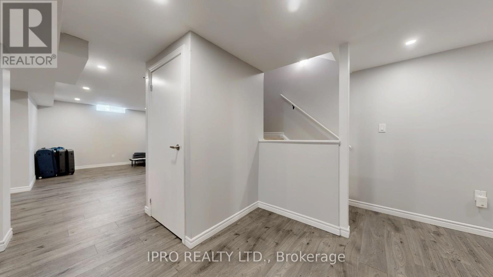2088 Madden Boulevard, Oakville, Ontario  L6H 3L6 - Photo 37 - W12167733