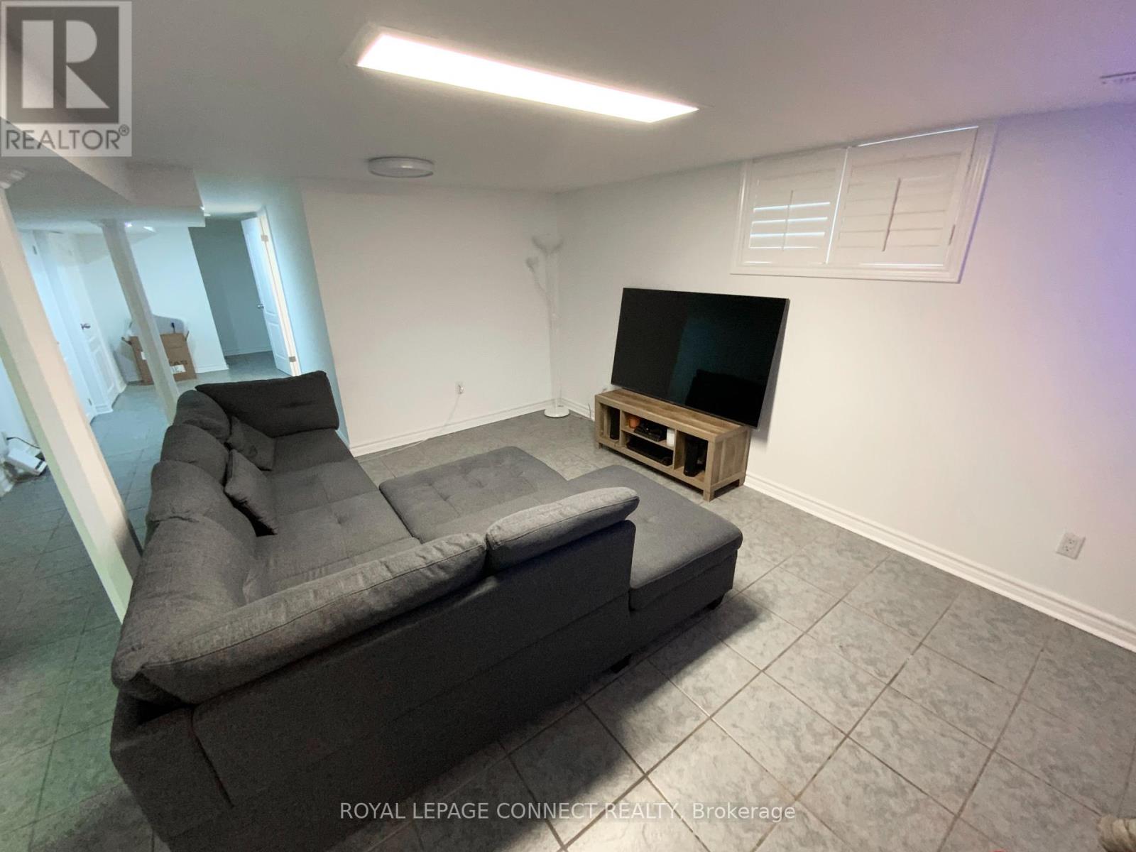 Bsmt - 2 Kellyvale Road, Toronto, Ontario  M1R 3M3 - Photo 5 - E12167544