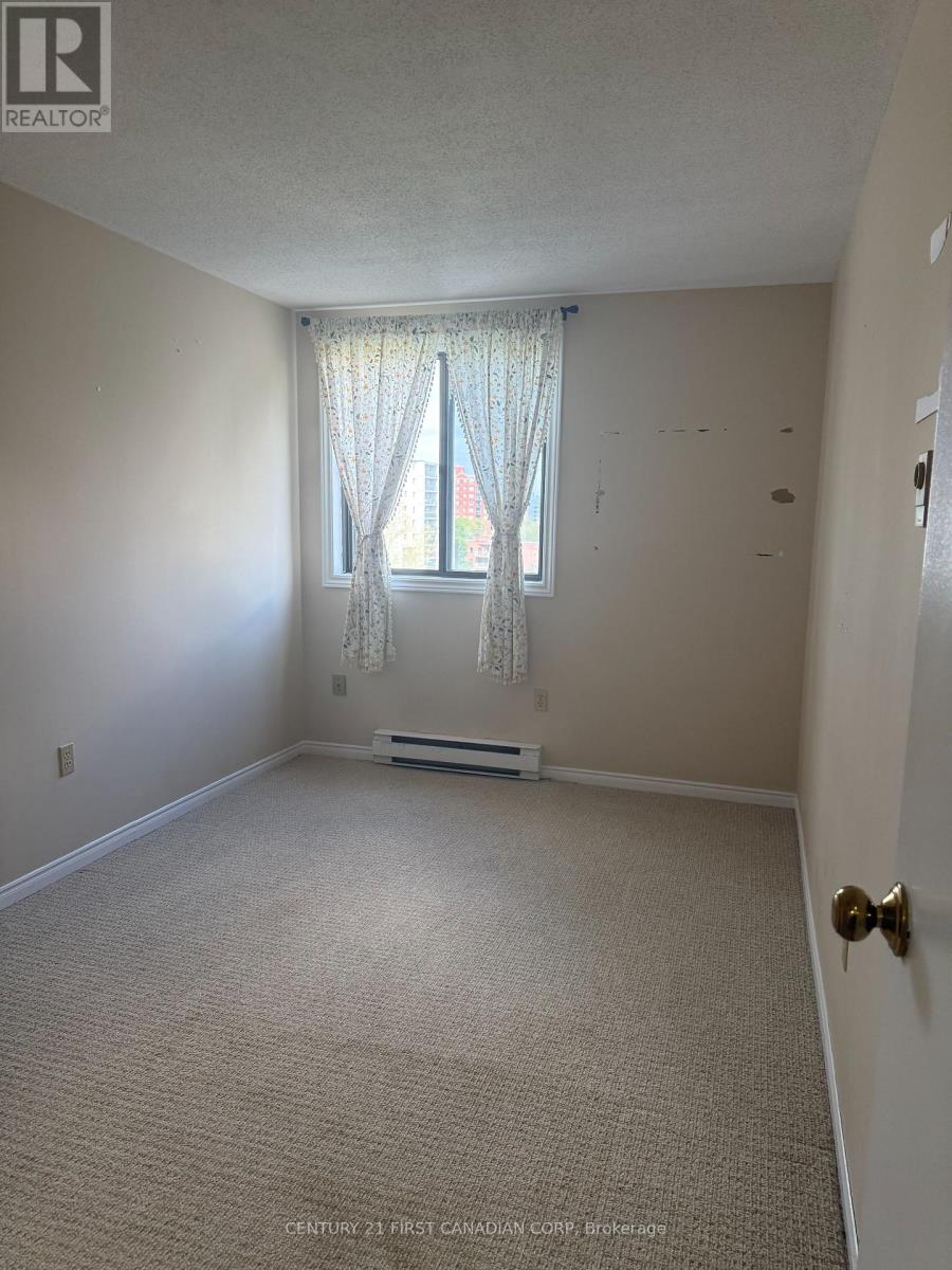 701 - 135 Baseline Road W, London South, Ontario  N6J 4W4 - Photo 11 - X12165924