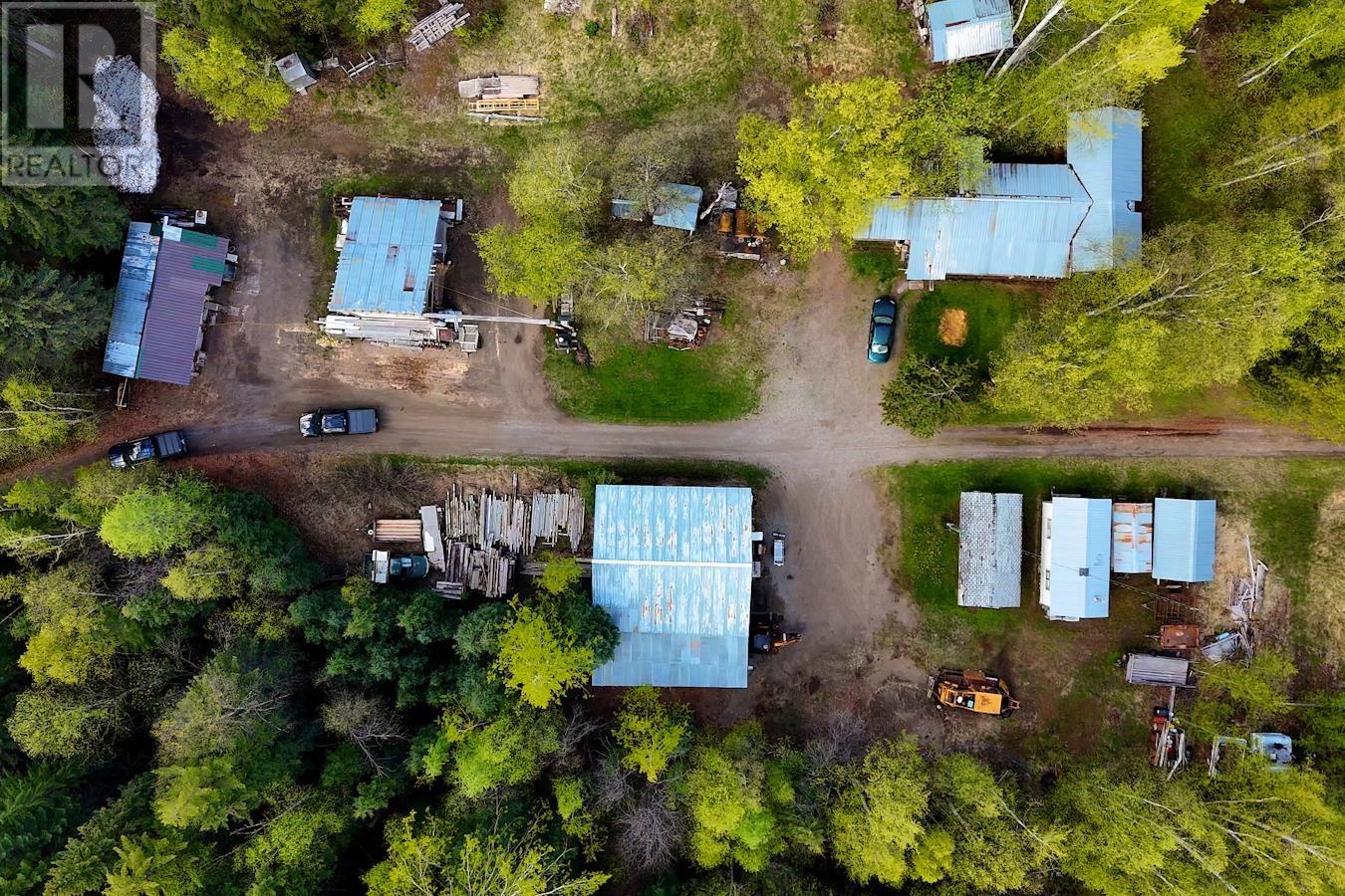 12450 Vivian Lake Road, Prince George, British Columbia  V2K 5N2 - Photo 7 - C8069421