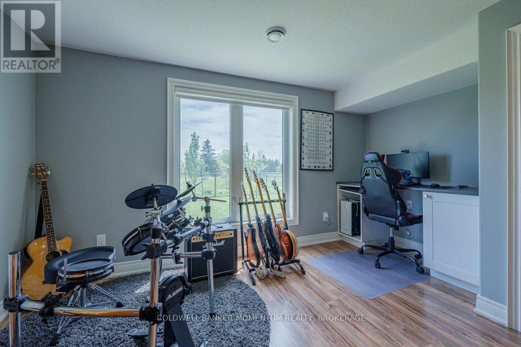 58 Butlers Drive N, Fort Erie, Ontario  L0S 1N0 - Photo 34 - X12167789