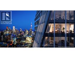 707 - 8 WELLESLEY STREET W, Toronto, Ontario