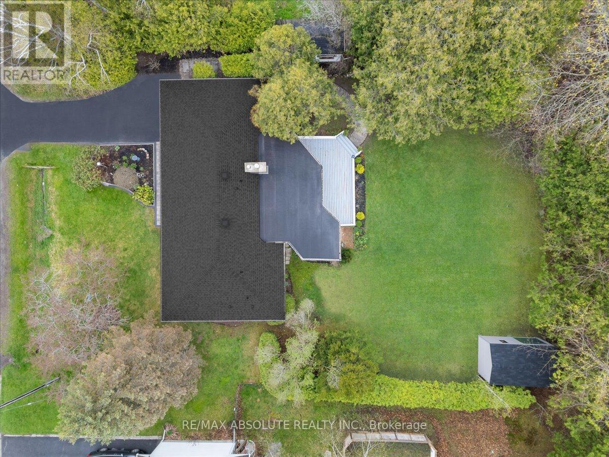36 Beverly Street, Ottawa, Ontario  K2S 0S2 - Photo 25 - X12167748