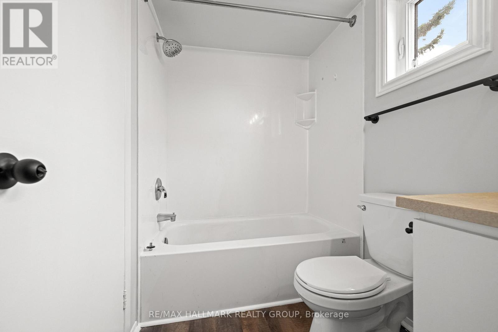 1083 Millwood Court, Ottawa, Ontario  K1C 3E9 - Photo 24 - X12167763
