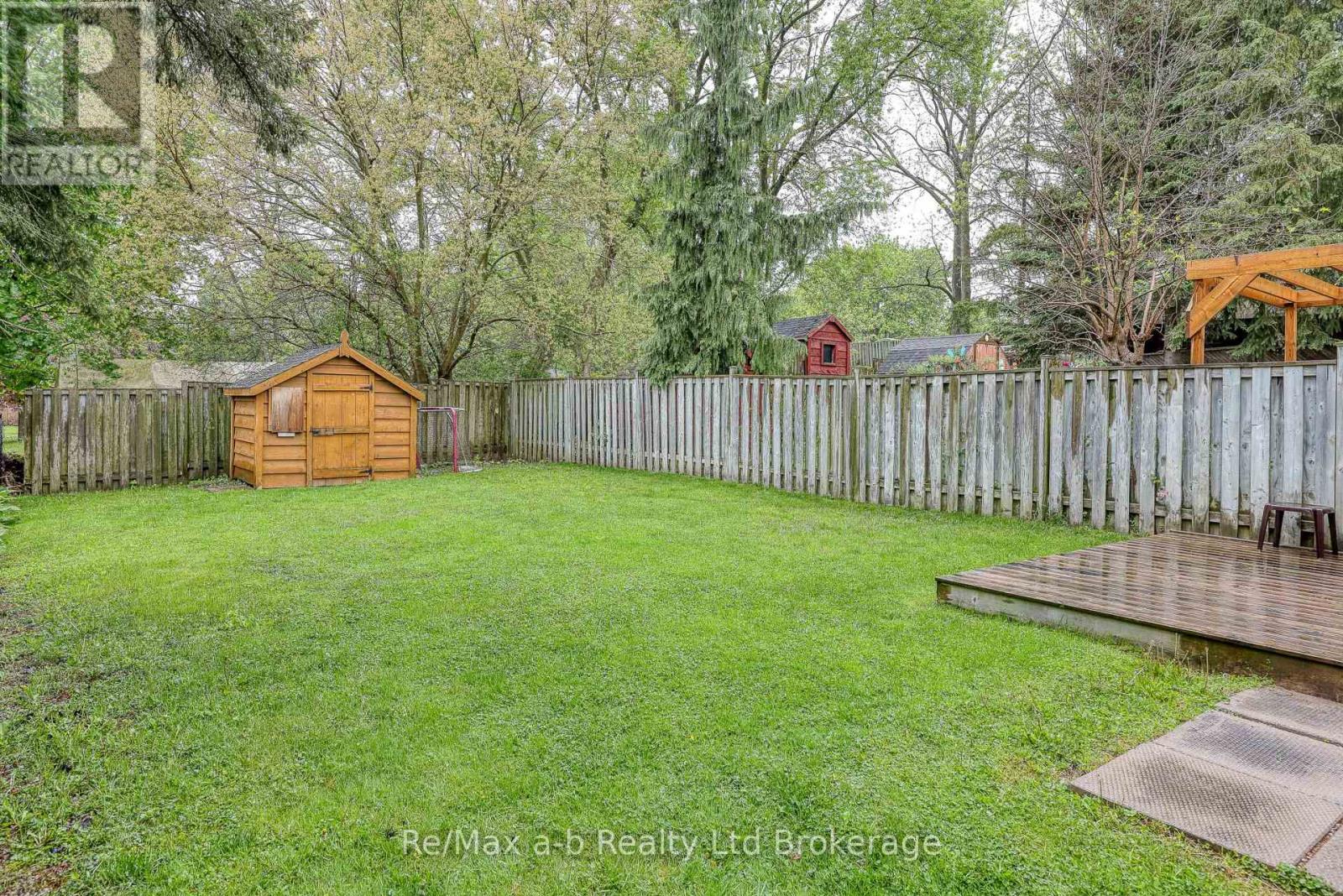 149 Bruce Street, Ingersoll, Ontario  N5C 4C8 - Photo 8 - X12167783