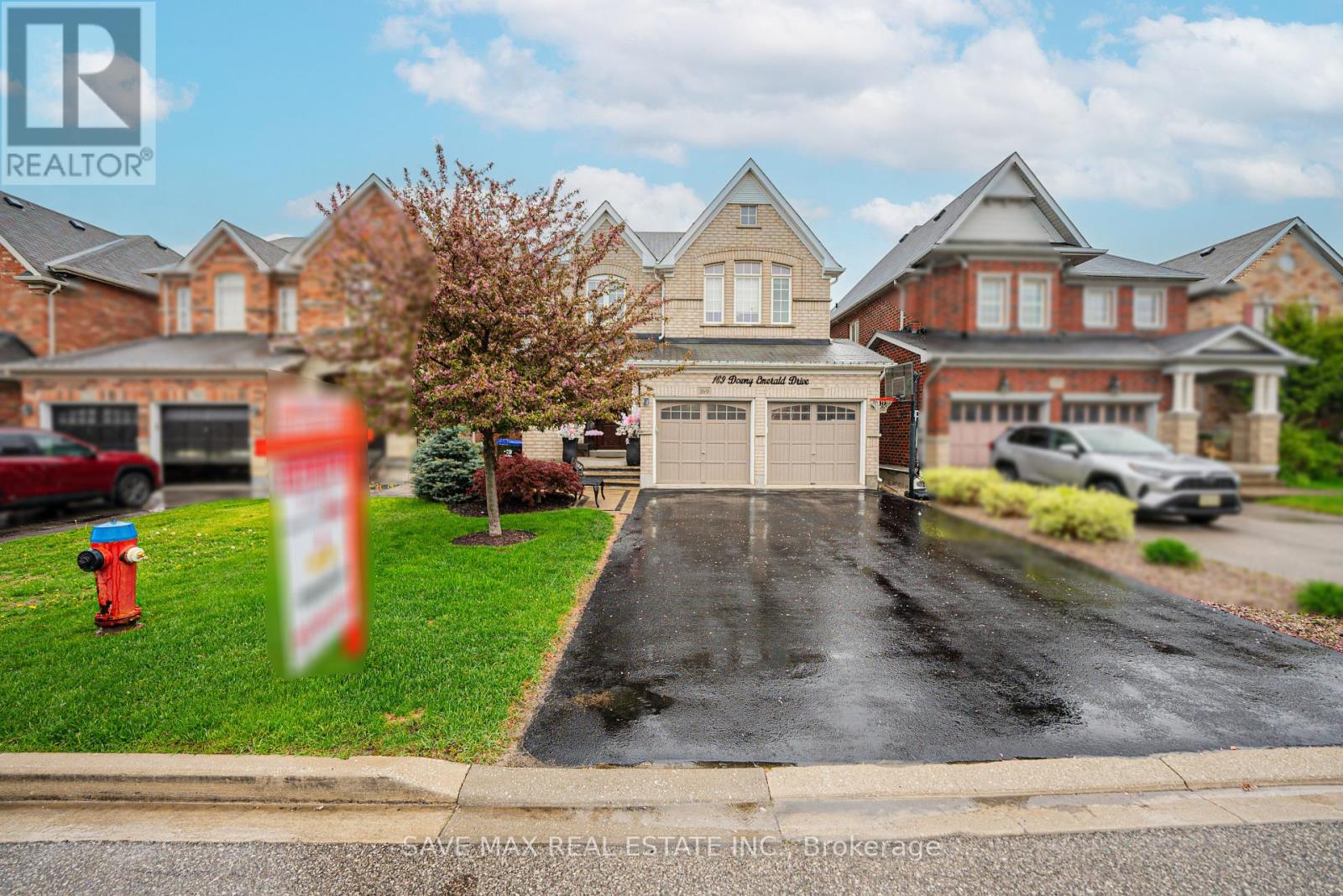 169 Downy Emerald Drive, Bradford West Gwillimbury, Ontario  L3Z 0E6 - Photo 1 - N12167771