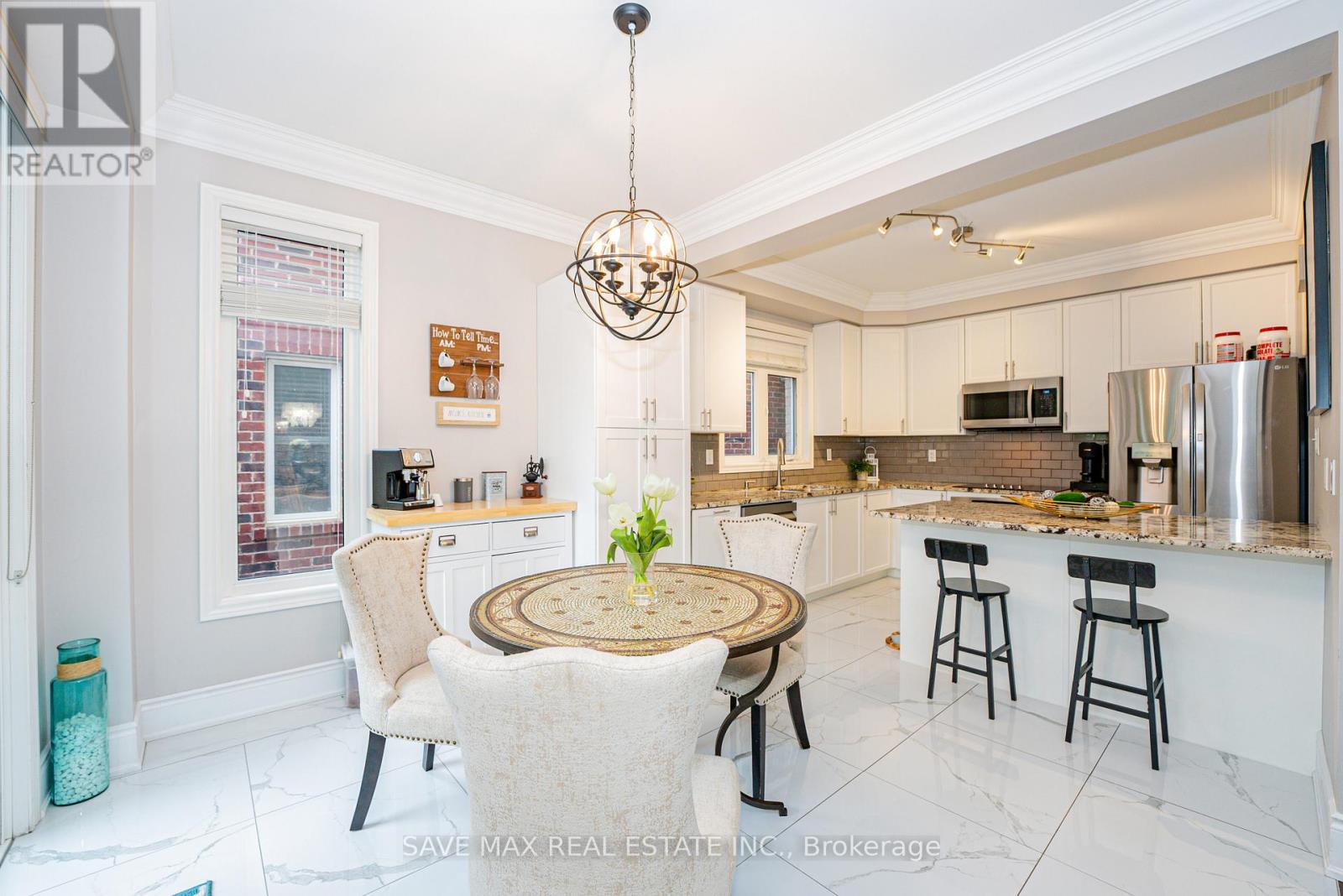 169 Downy Emerald Drive, Bradford West Gwillimbury, Ontario  L3Z 0E6 - Photo 12 - N12167771