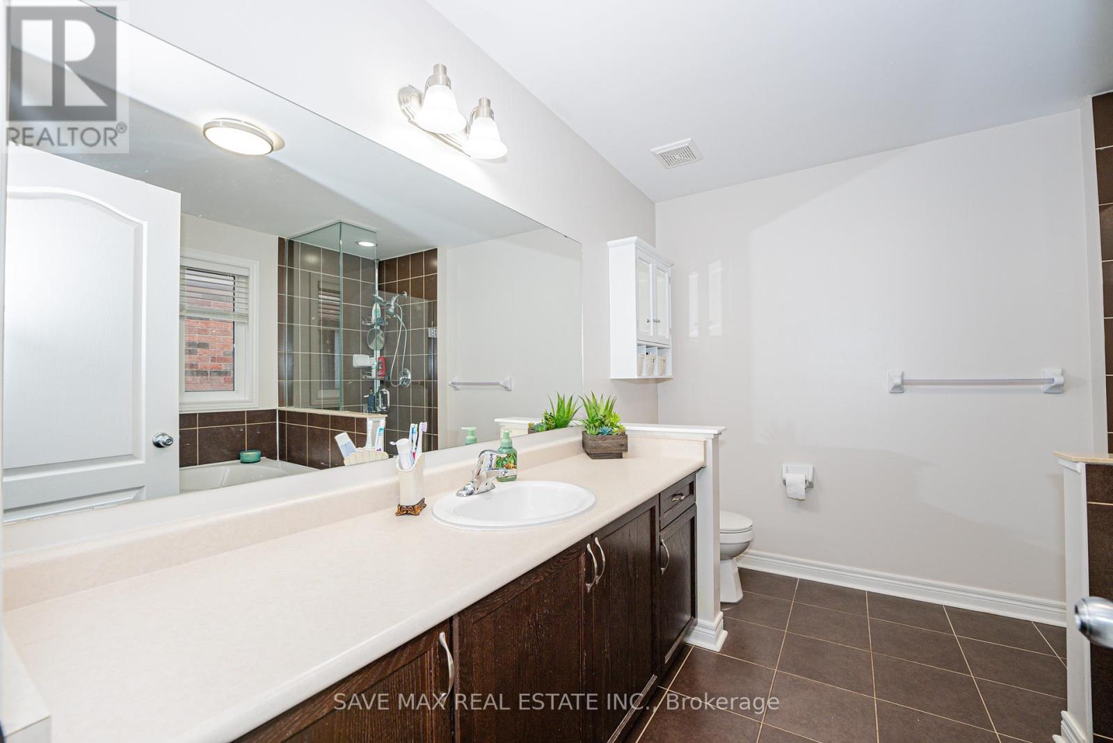 169 Downy Emerald Drive, Bradford West Gwillimbury, Ontario  L3Z 0E6 - Photo 28 - N12167771