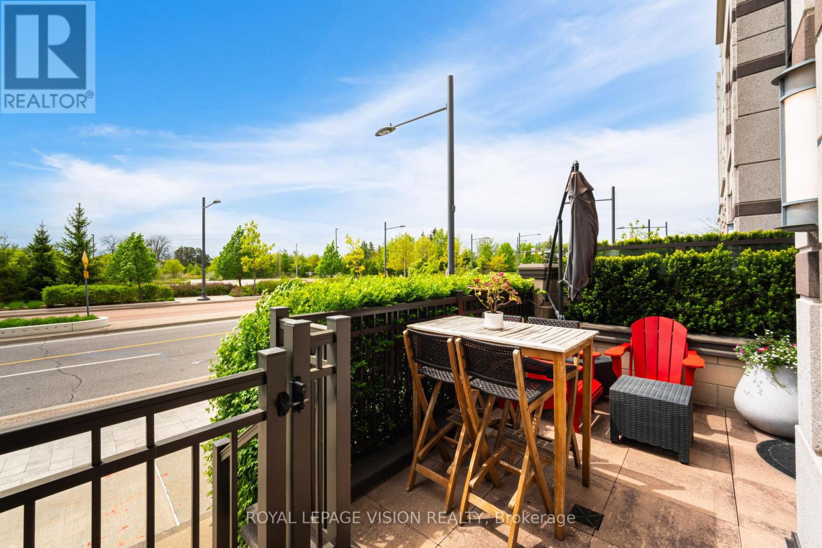 111 - 38 Cedarland Drive, Markham, Ontario  L6G 0G7 - Photo 6 - N12167774