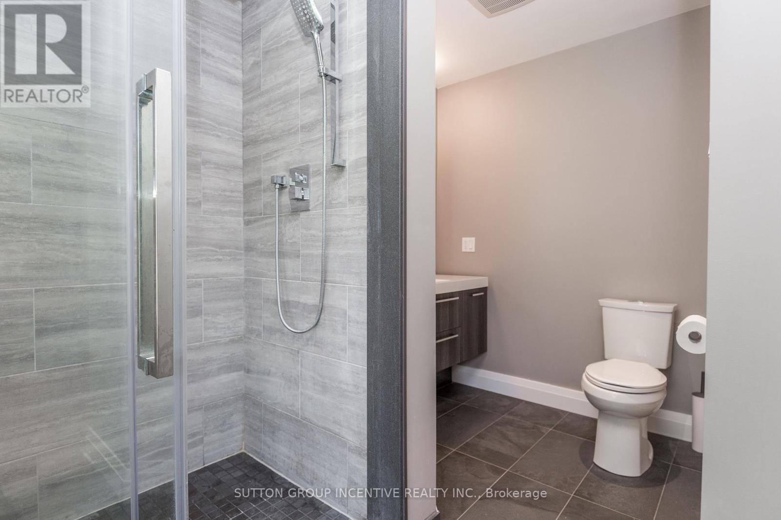 296 Codrington Street, Barrie, Ontario  L4M 1S8 - Photo 17 - S12167746