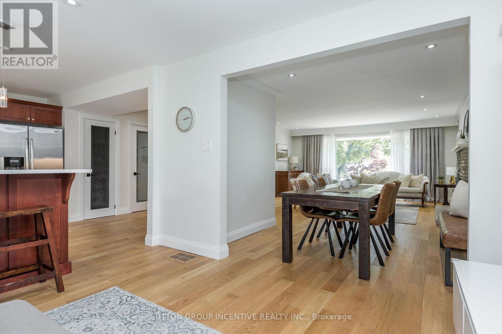 296 Codrington Street, Barrie, Ontario  L4M 1S8 - Photo 8 - S12167746