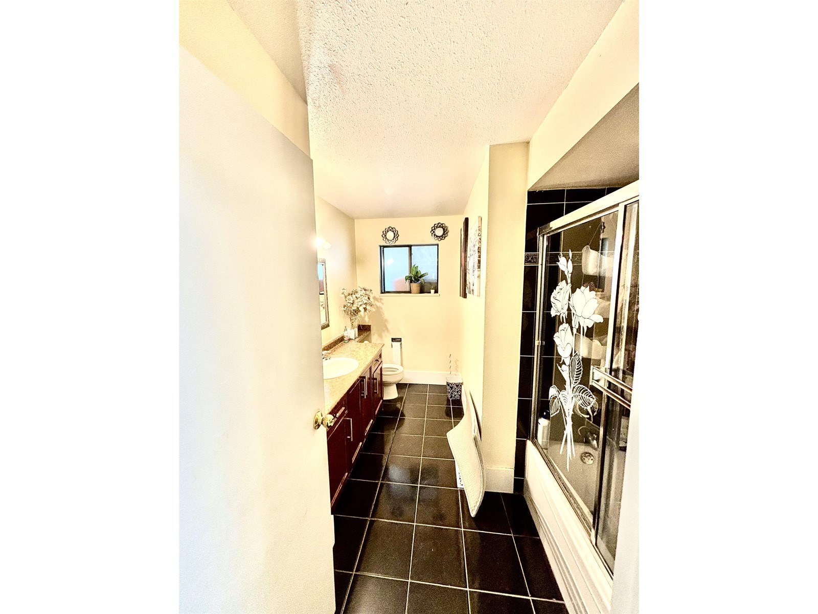 14863 87a Avenue, Surrey, British Columbia  V3S 5X4 - Photo 10 - R3004192
