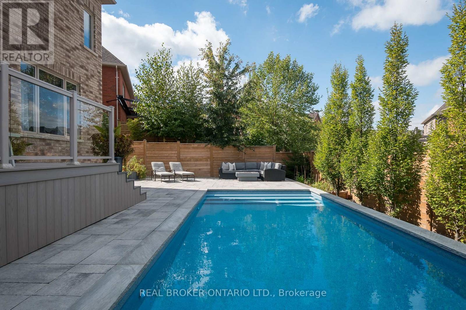 67 Foxtail Court, Halton Hills, Ontario  L7G 0G3 - Photo 47 - W12167786
