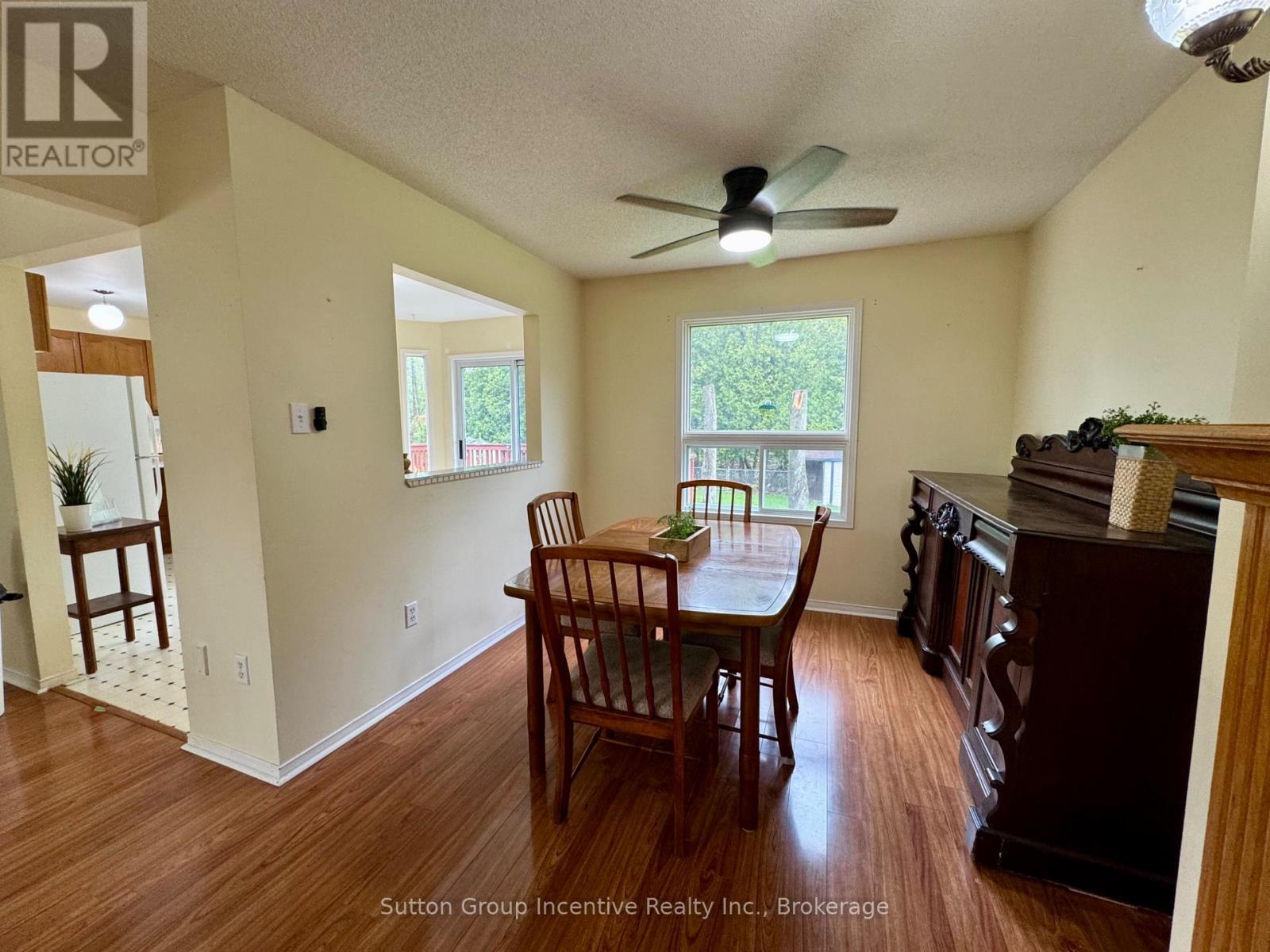 4 Bush Crescent, Wasaga Beach, Ontario  L9Z 1M2 - Photo 24 - S12167750