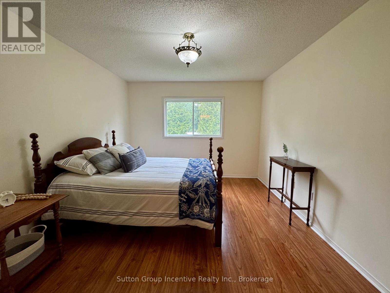 4 Bush Crescent, Wasaga Beach, Ontario  L9Z 1M2 - Photo 20 - S12167750
