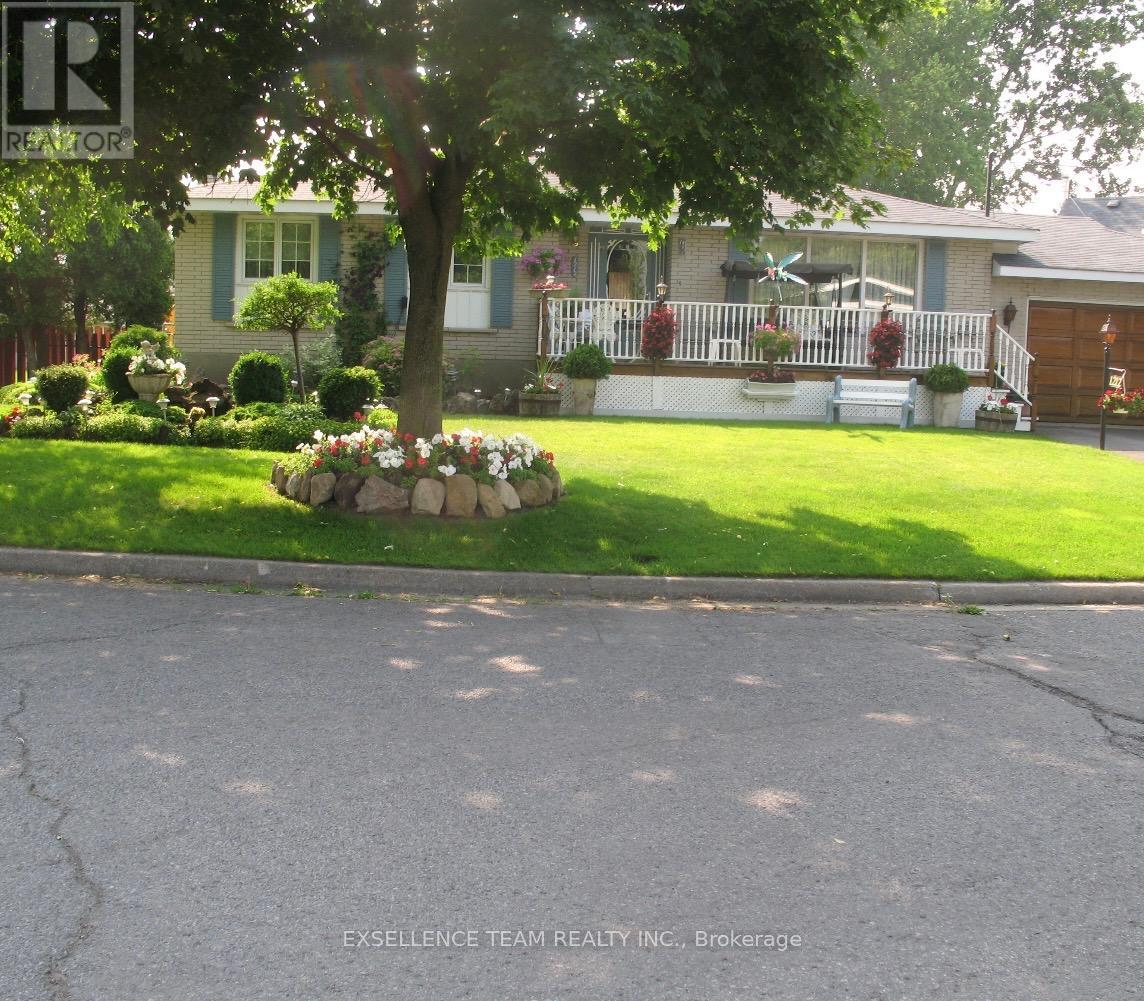 Property at 1212 BRODEUR STREET image 4